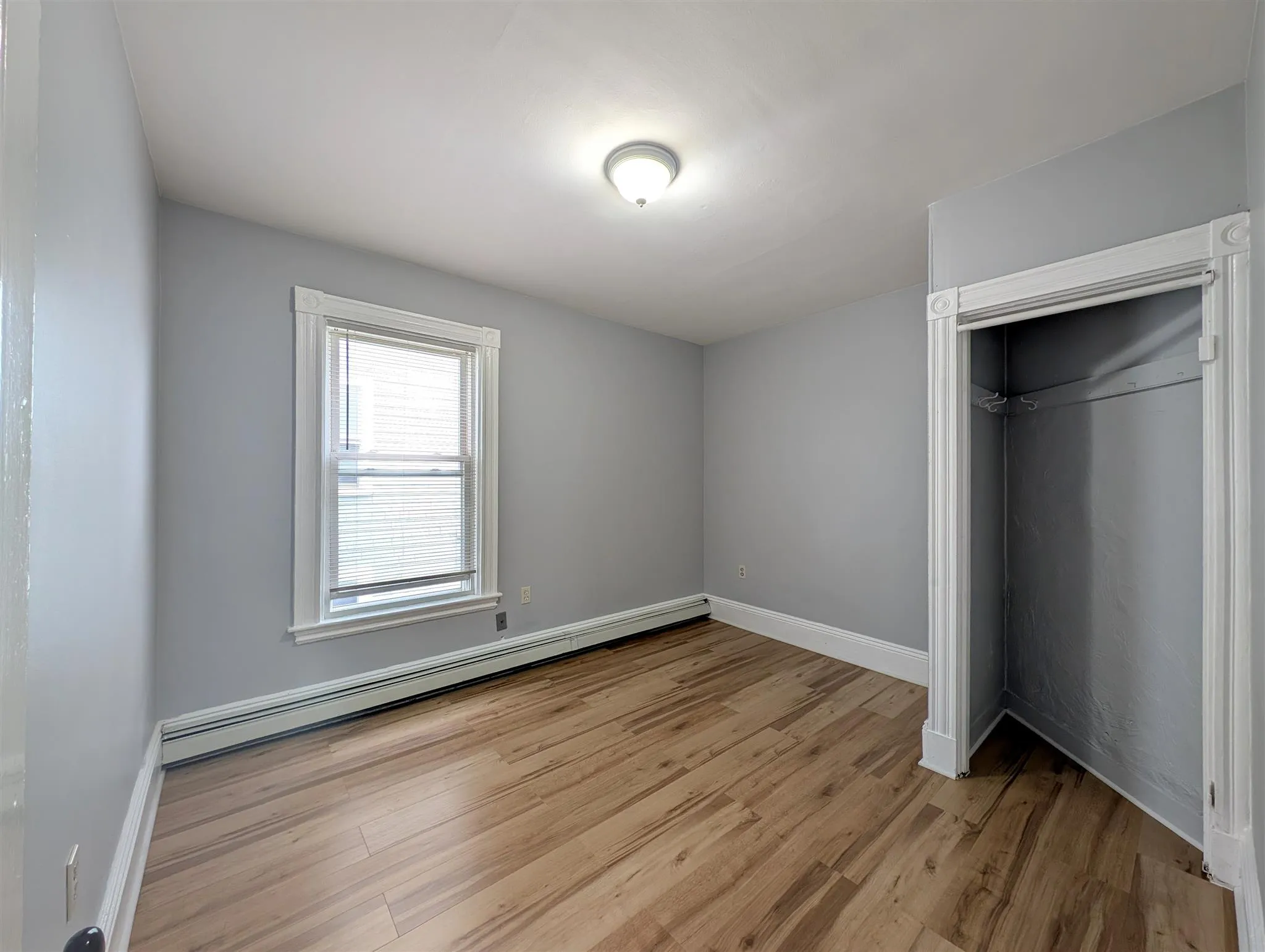 322 Beacon St, Ward Two