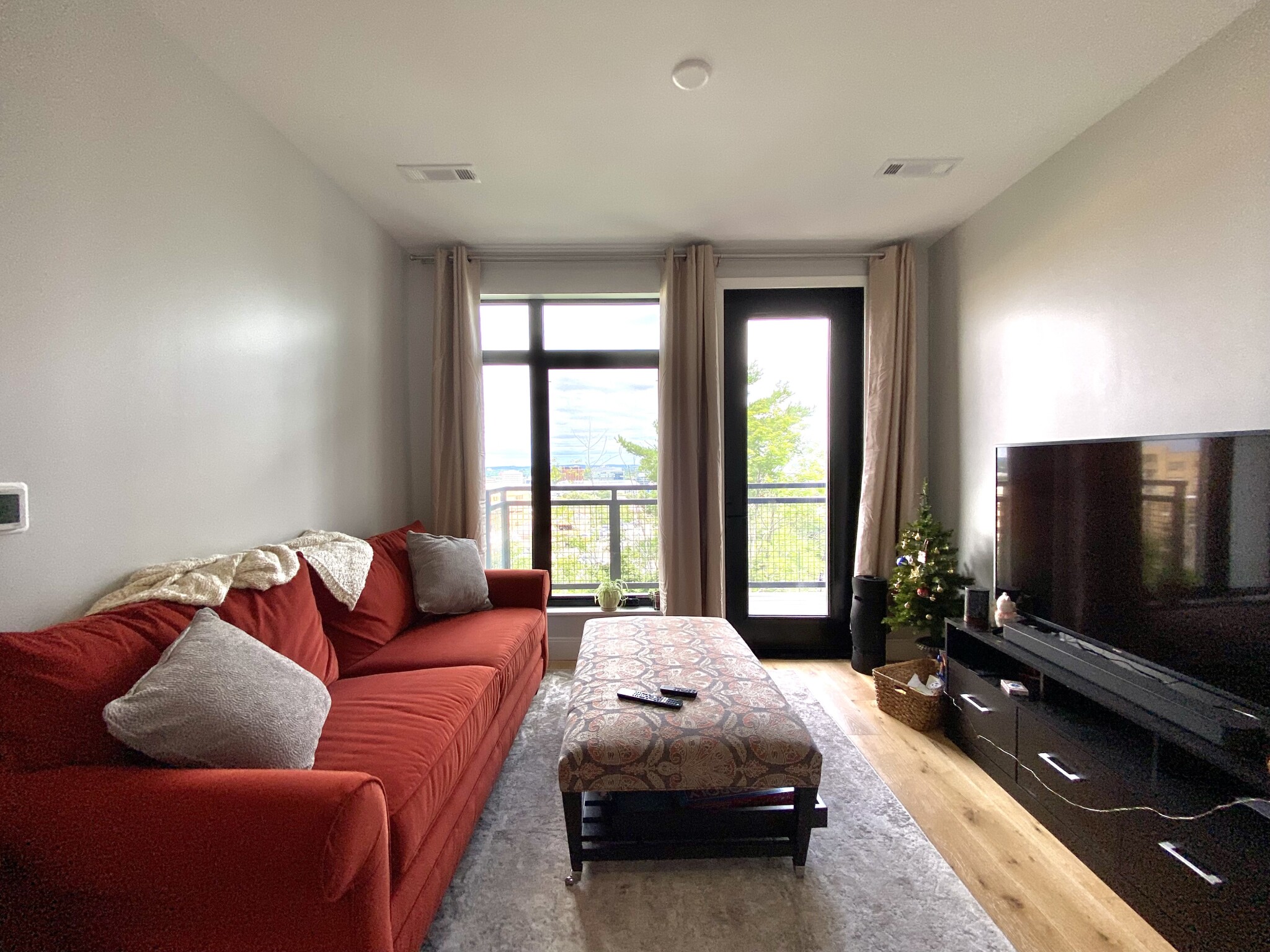 191 Washington St, Brighton