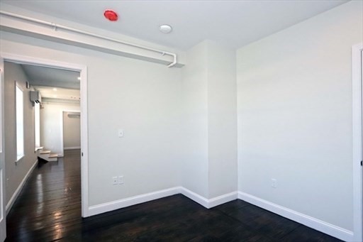 1504 Purchase, Center