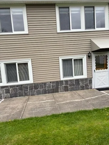 27 B Middleton St, Millbury