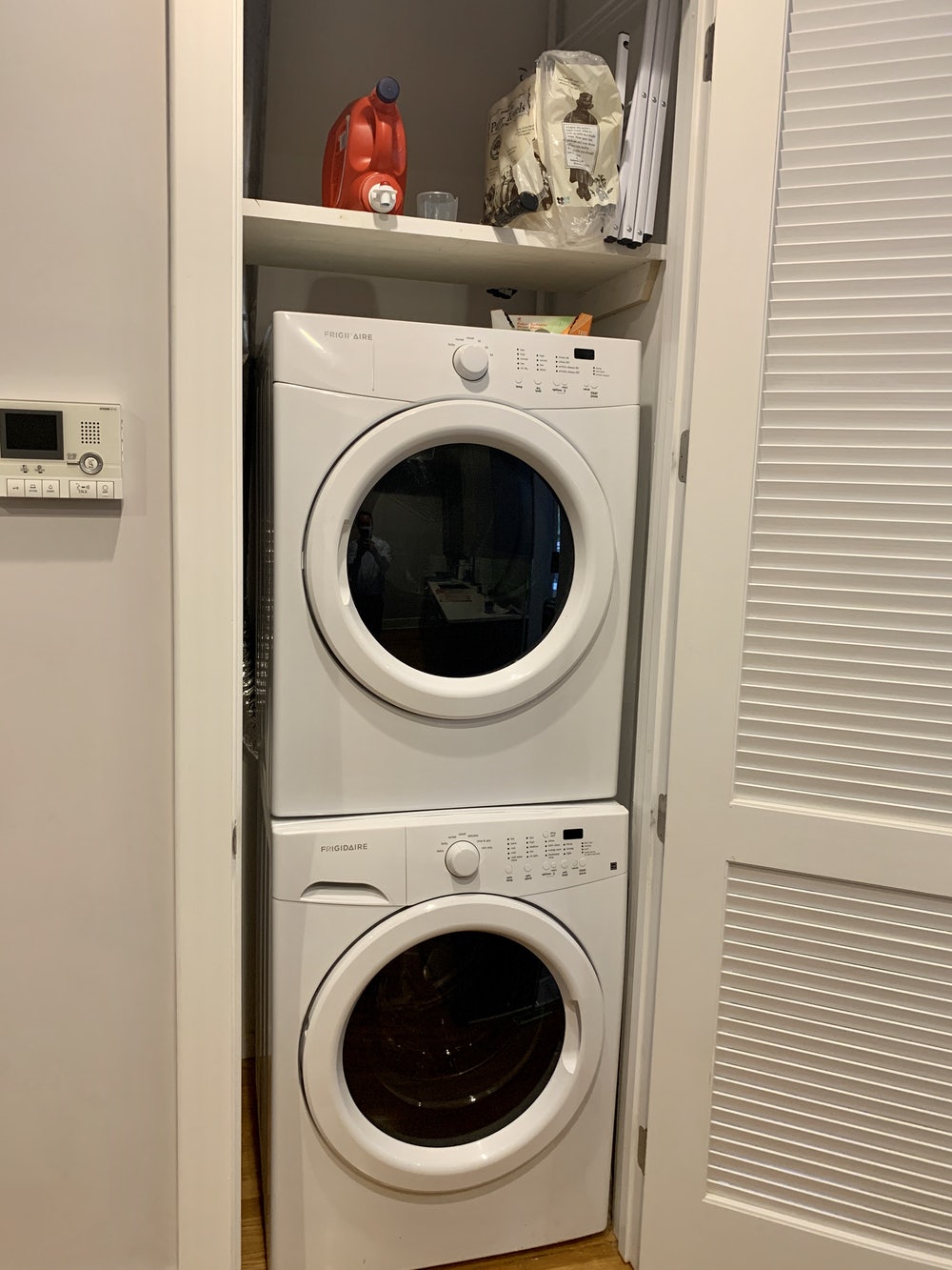 5 Mohawk St, South Boston