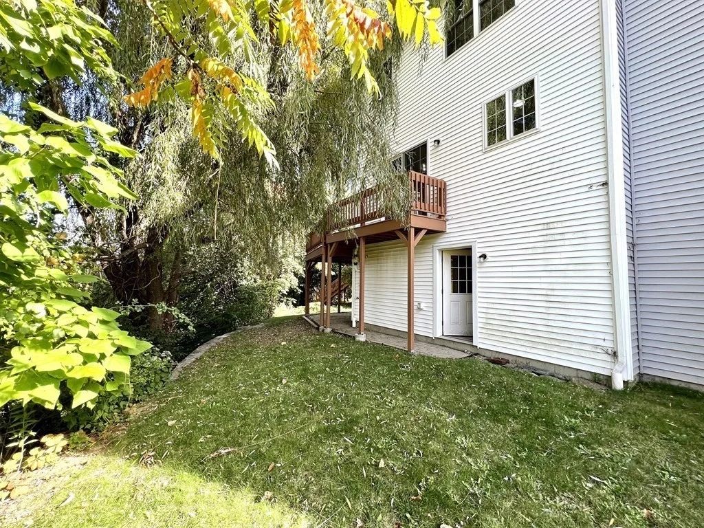 81 E Mountain, Worcester