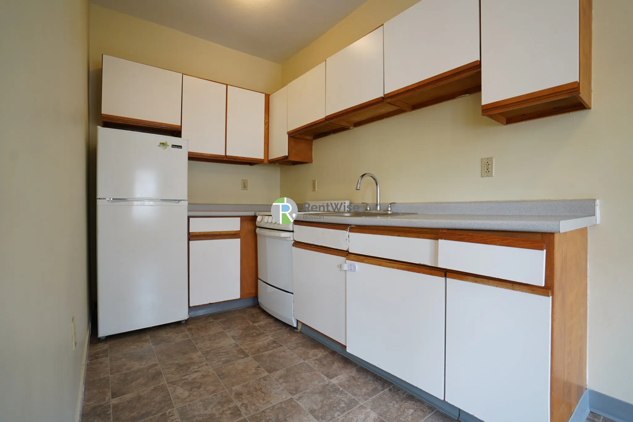 236 Kelton St, Allston