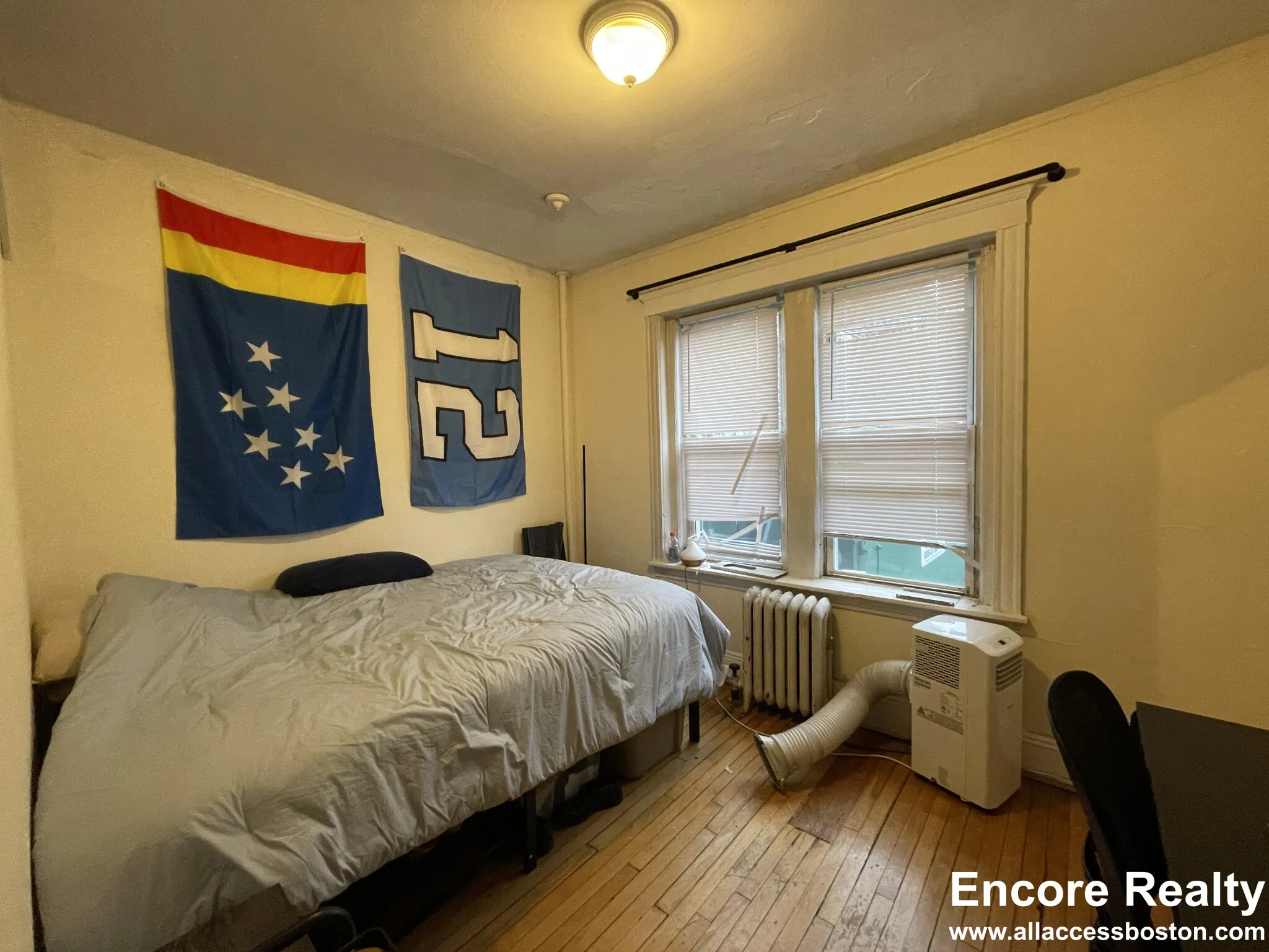 54 Egmont St, North Brookline