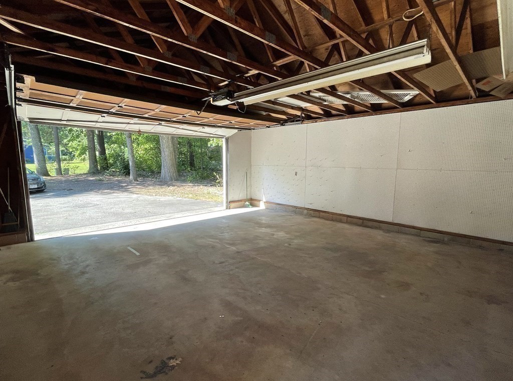 54 Blackmer Rd, Sudbury