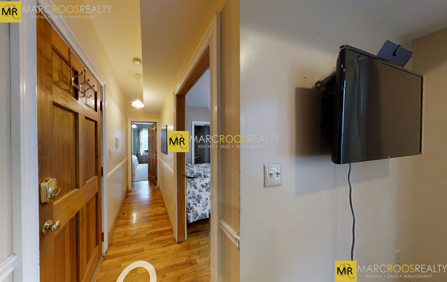 1031 Tremont St, Roxbury