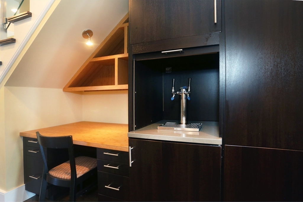 54 State, Newburyport