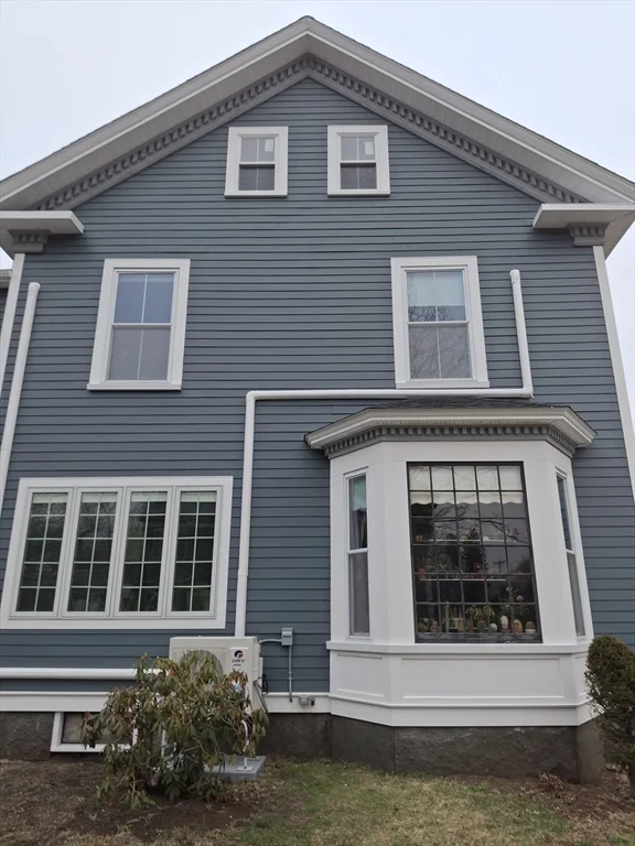35 Summer St, Weymouth Landing