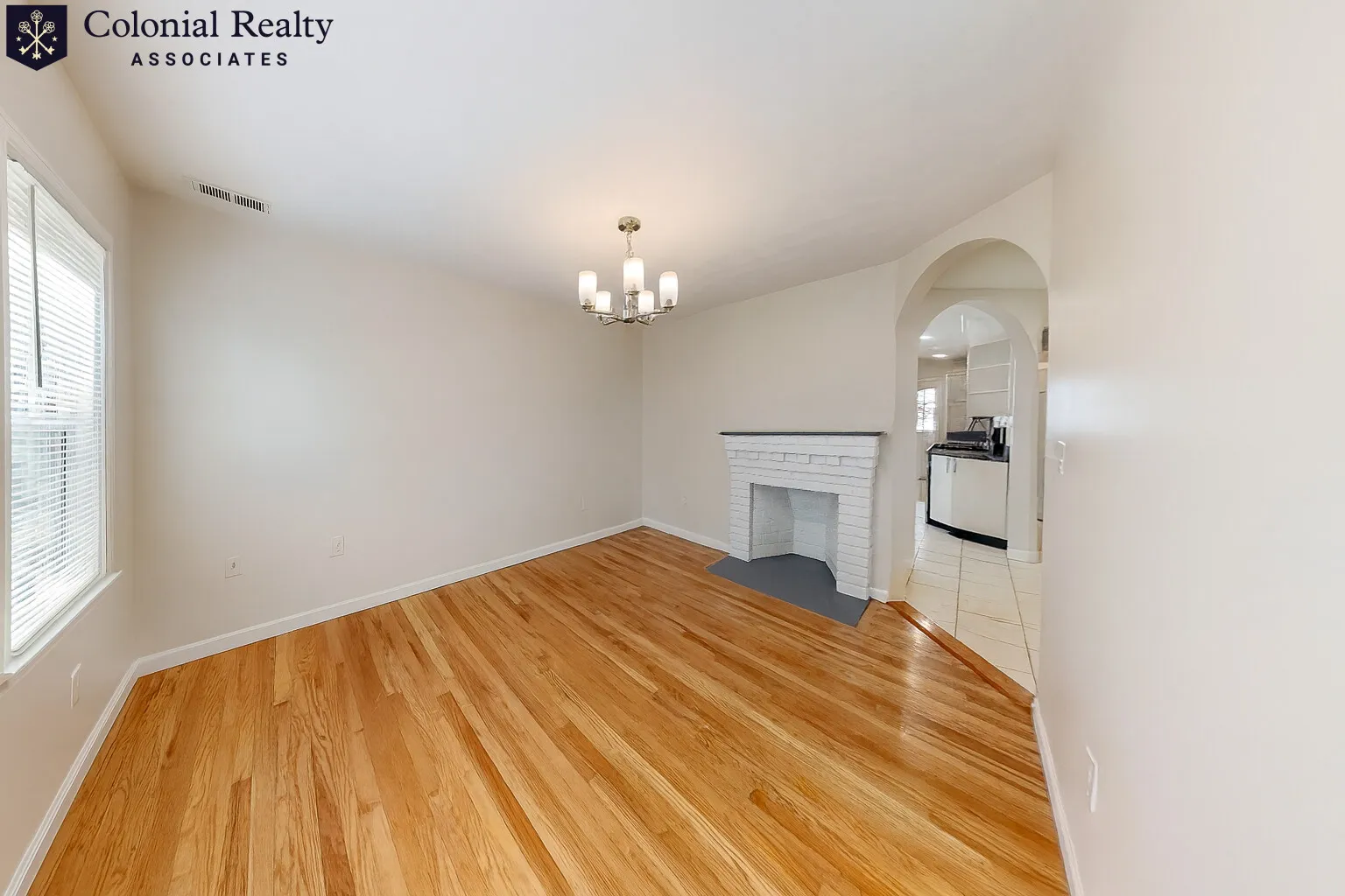 83 Putnam St, East Watertown