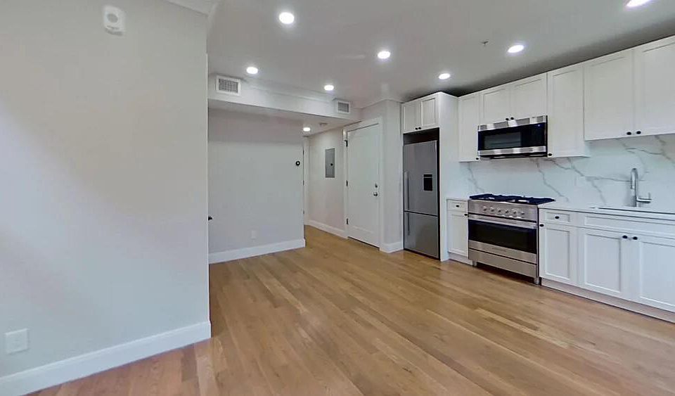 1 bed, 1 bath apartment for rent at 197 Green St Unit 45, Jamaica Plain — photo 2 of 6