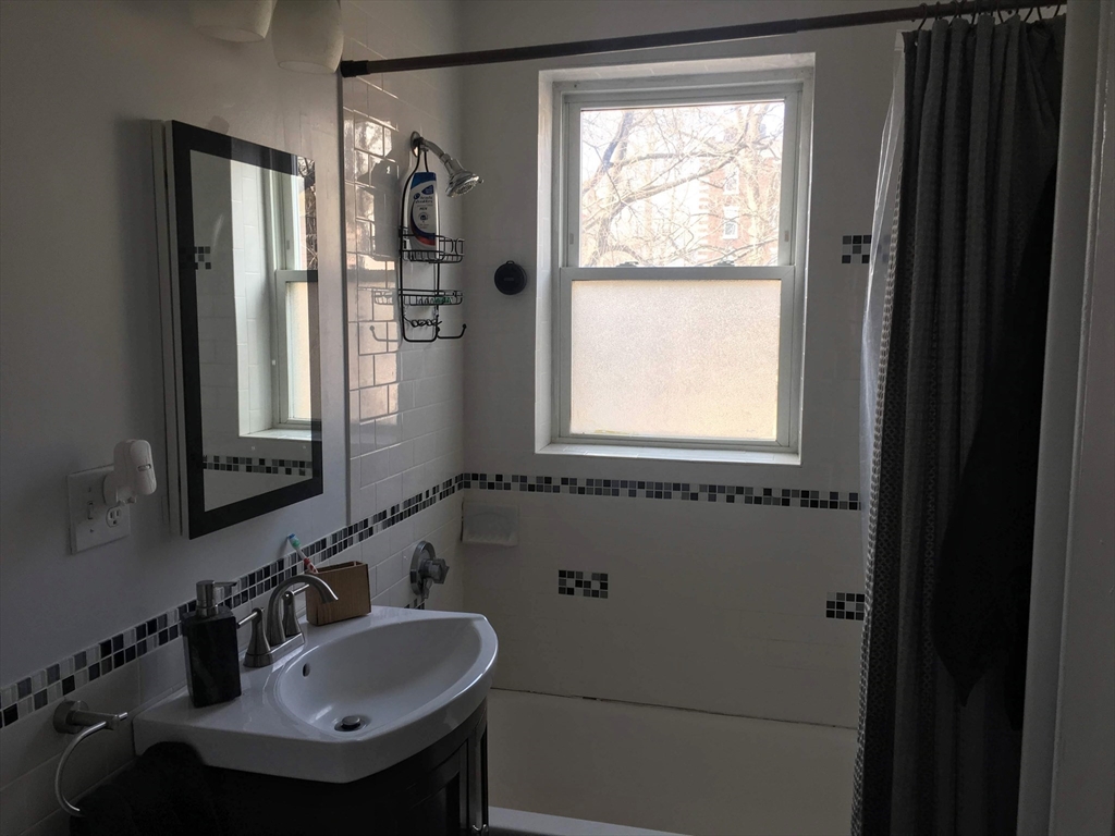 38 Day St, Davis Square