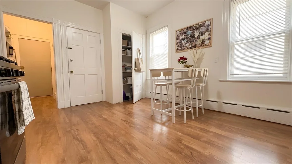 26 Darling, Mission Hill