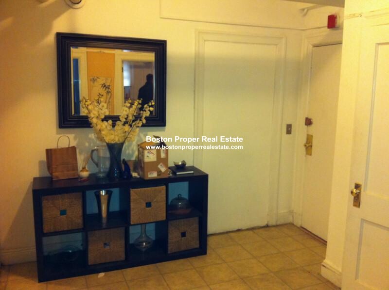 180 Commonwealth Ave, Back Bay