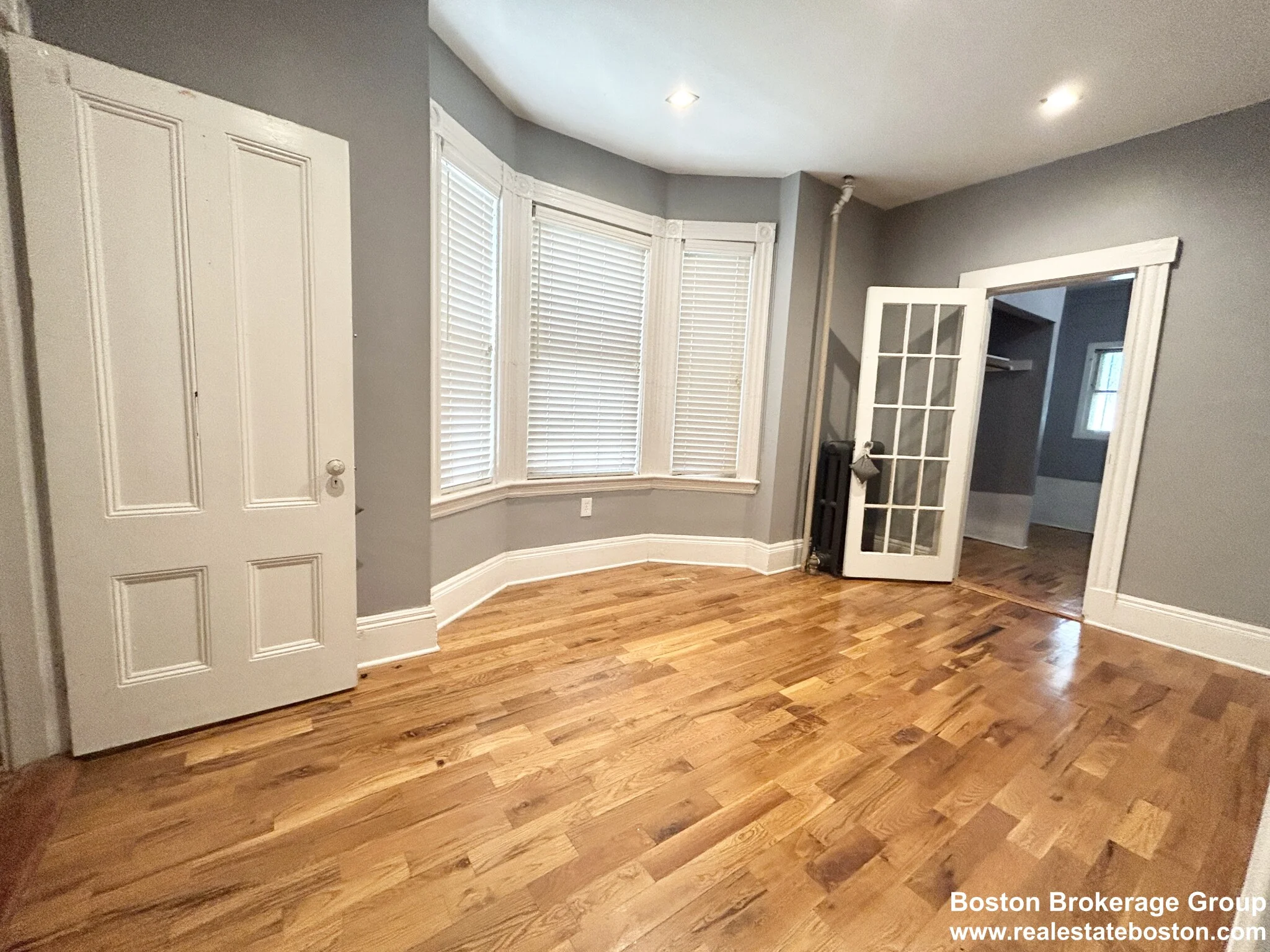 14 Batchelder St, Roxbury