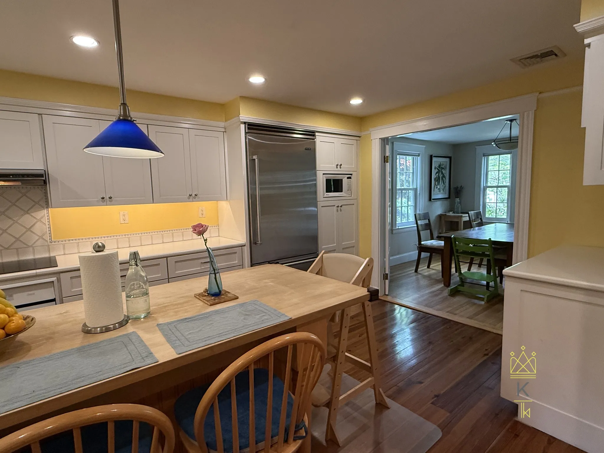 24 Beverly Rd, Newton Highlands