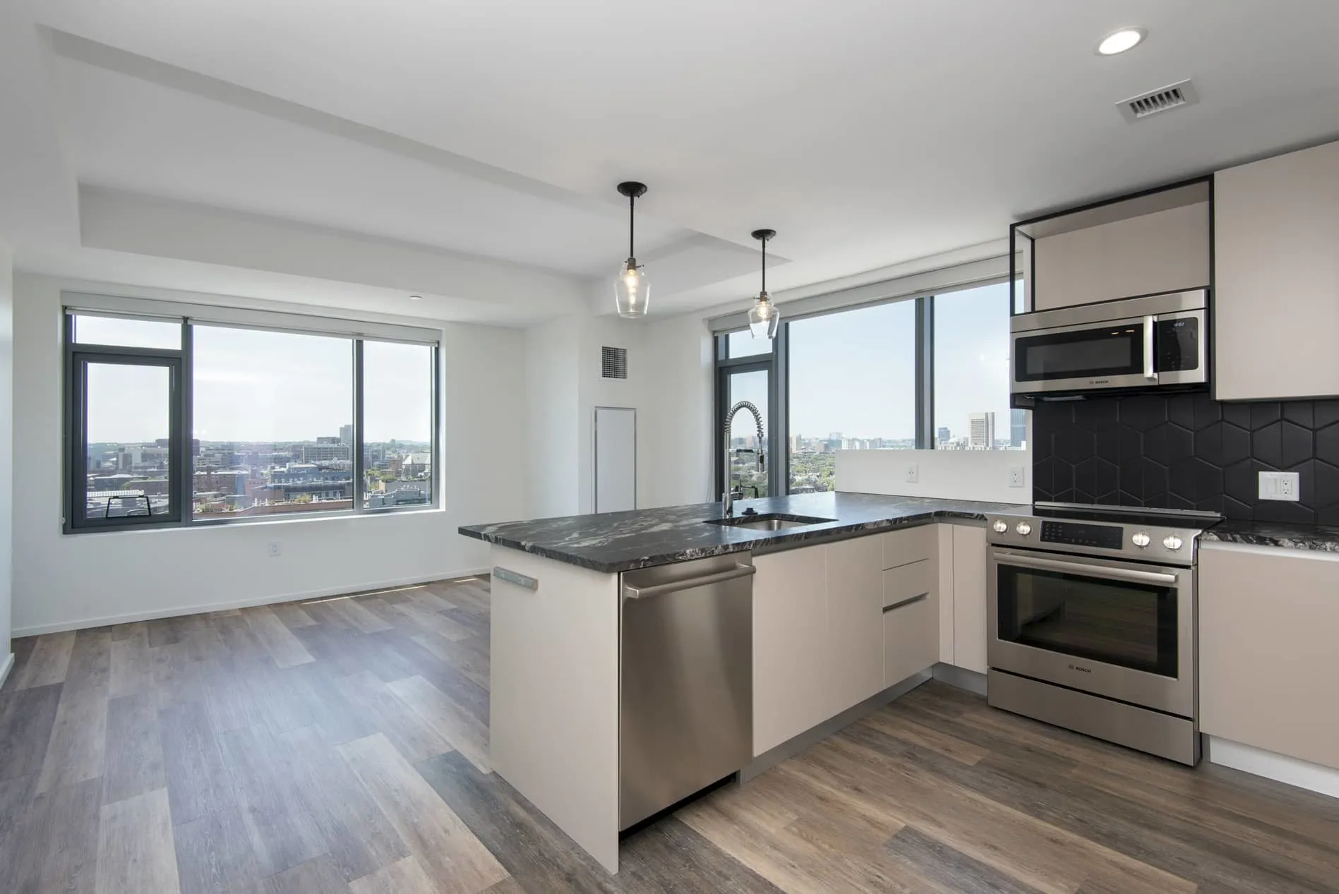 345 Harrison Ave, South End