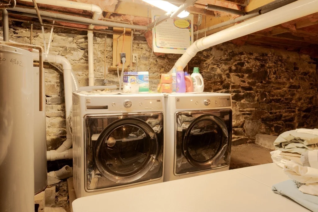 157 Perkins St, East Somerville