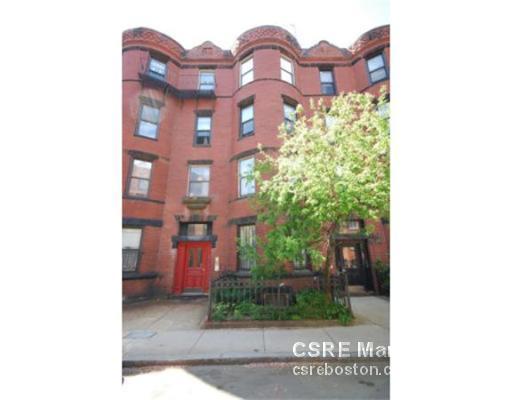 28 Symphony Rd, Fenway