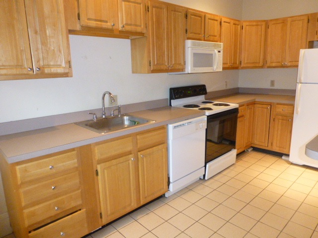 1404 Beacon St, Corey Hill