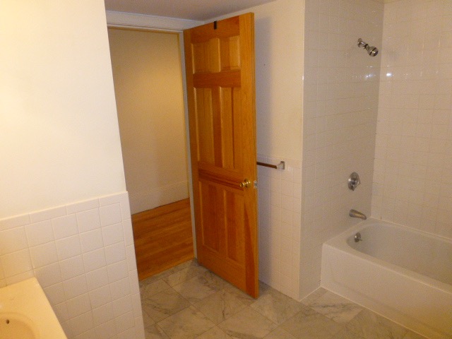 1404 Beacon St, Corey Hill