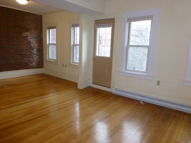 1404 Beacon St, Corey Hill