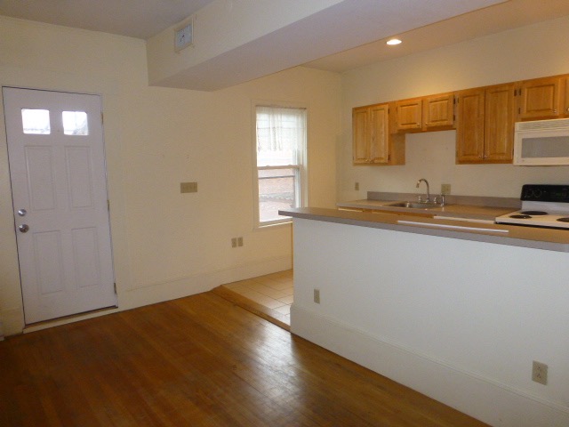 1404 Beacon St, Corey Hill