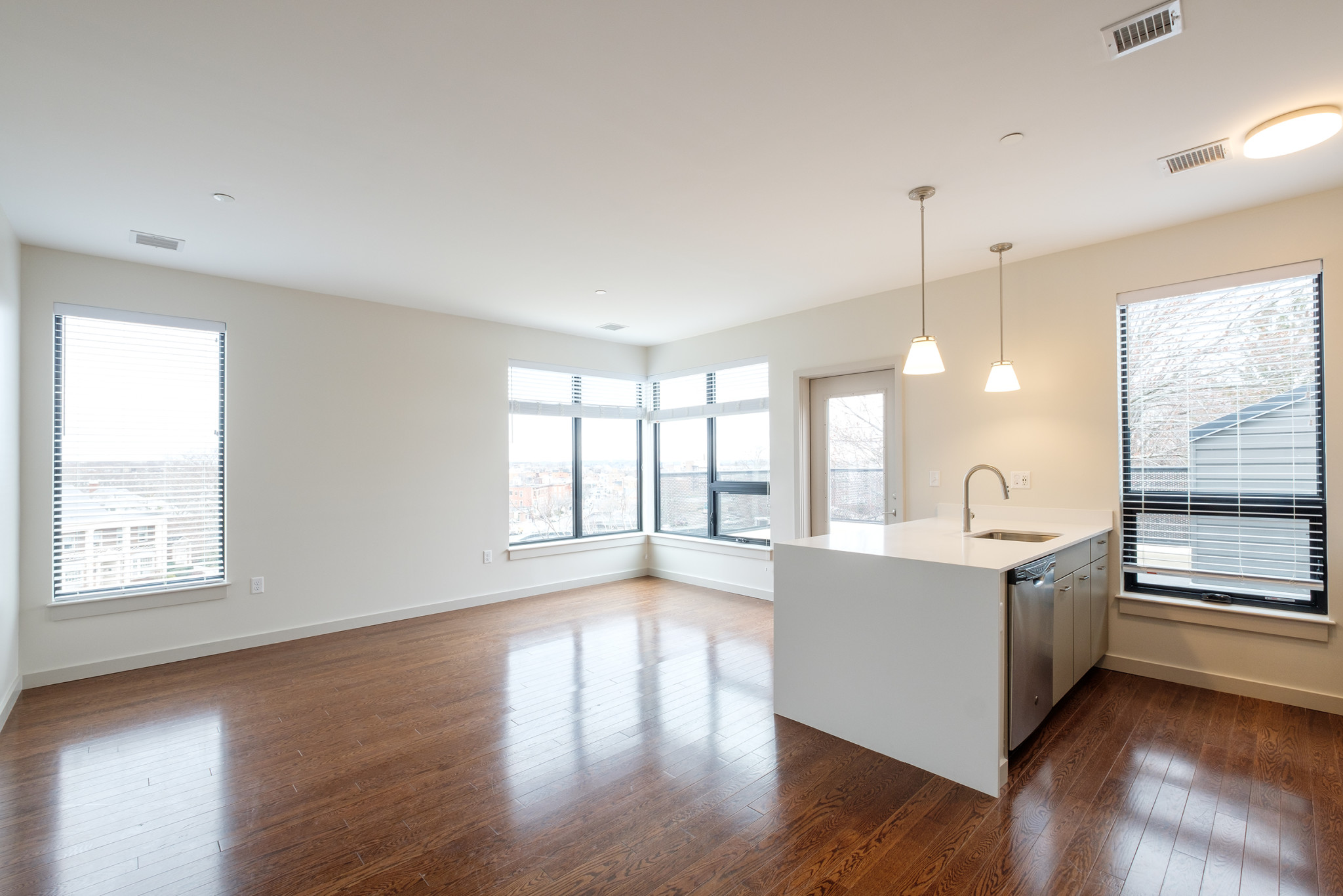 455 Harvard St, North Brookline