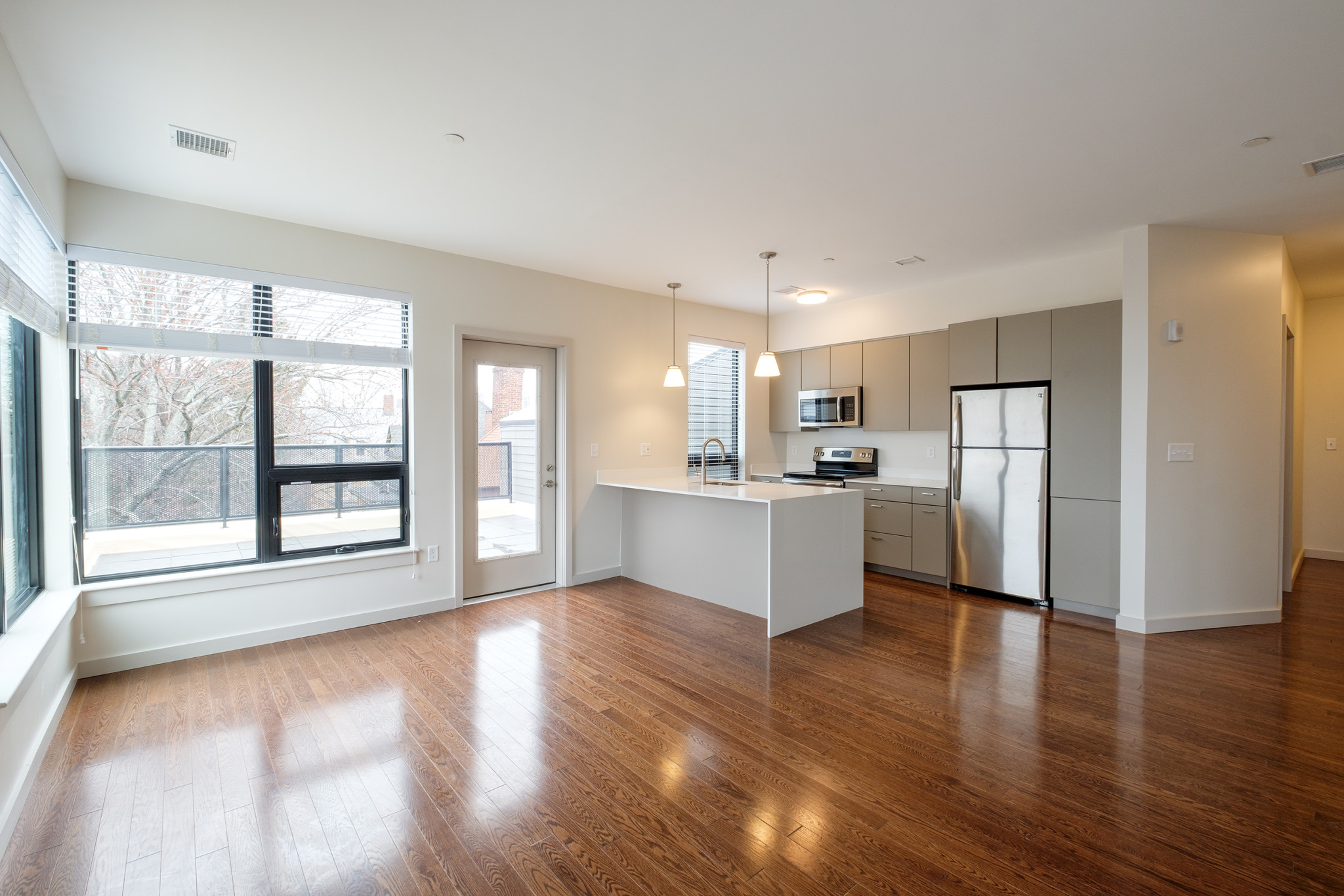 455 Harvard St, North Brookline