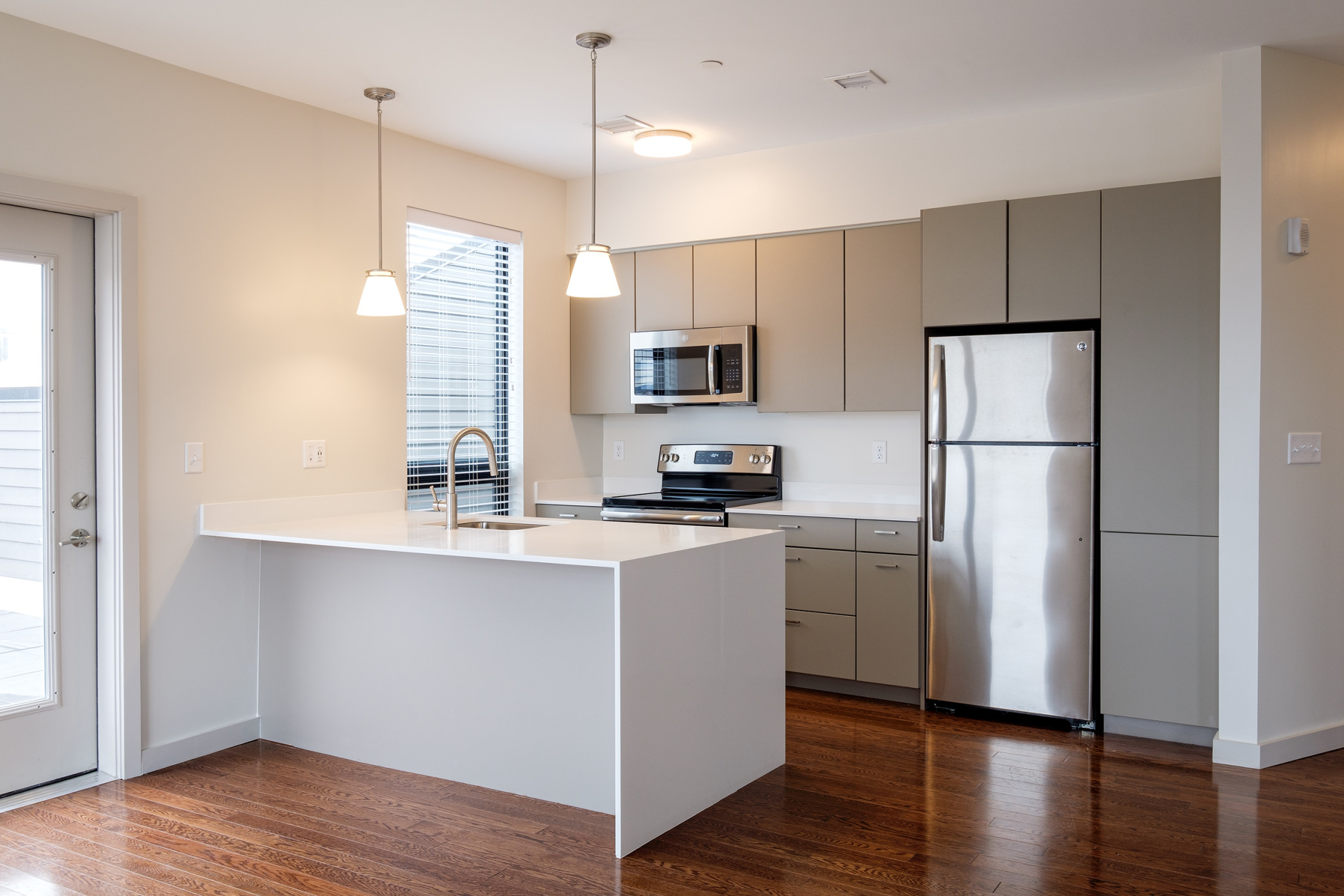 455 Harvard St, North Brookline