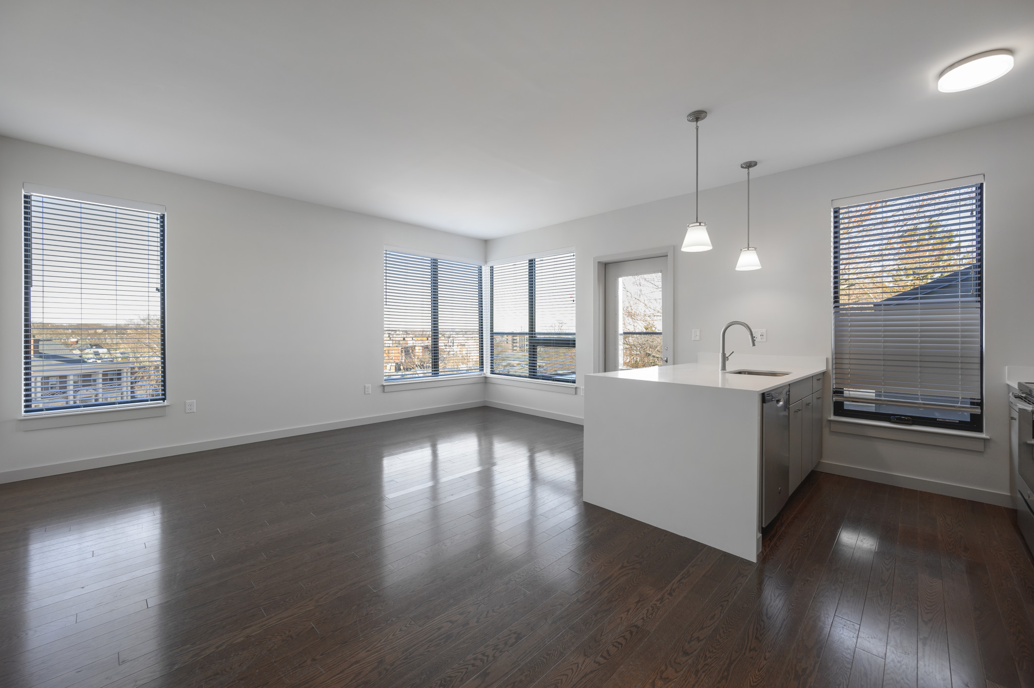 455 Harvard St, North Brookline