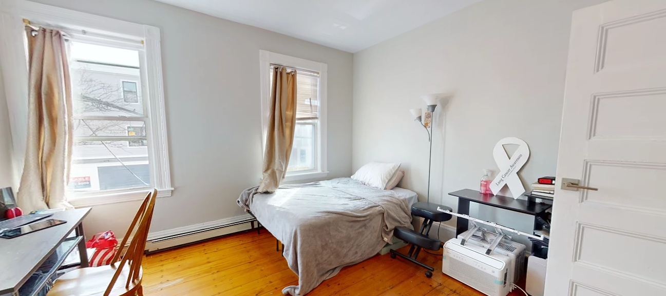 147 Columbia St, The Port