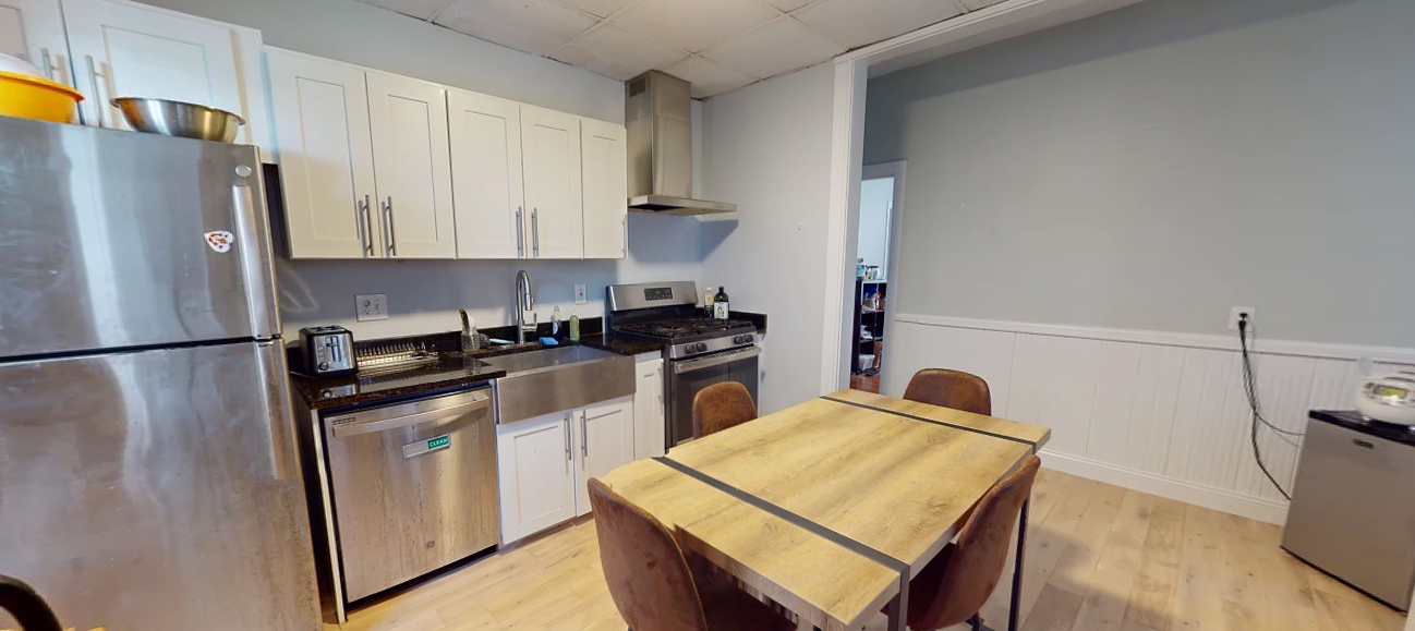 147 Columbia St, The Port