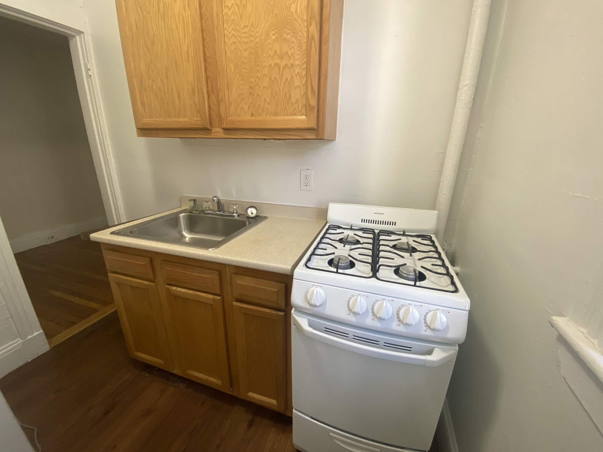 1191 Boylston St, Fenway