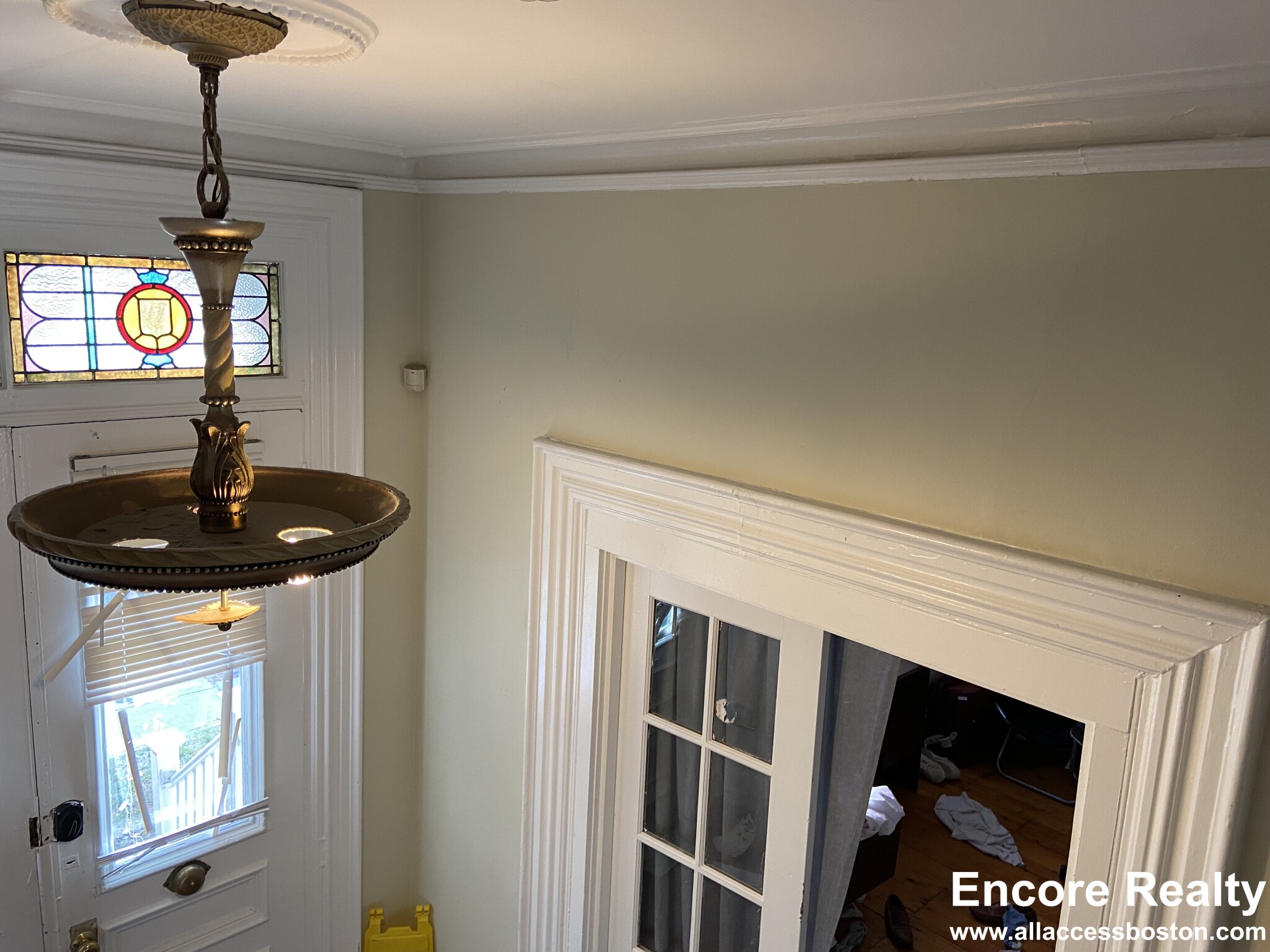 75 Alleghany St, Mission Hill