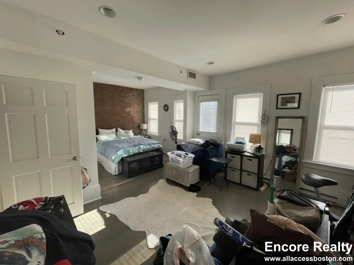 1404 Beacon St, Corey Hill