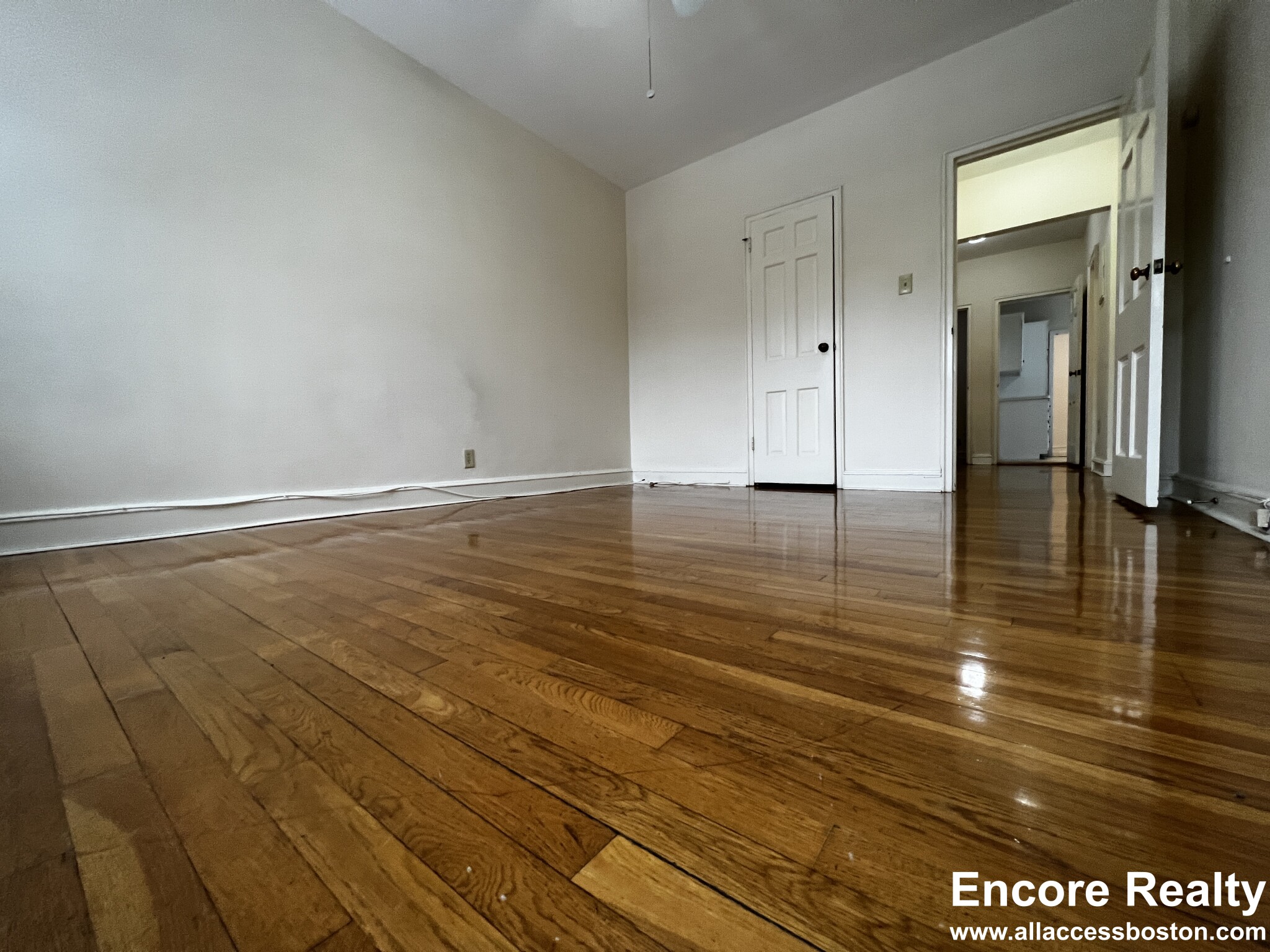 91 Longwood Ave, Coolidge Corner