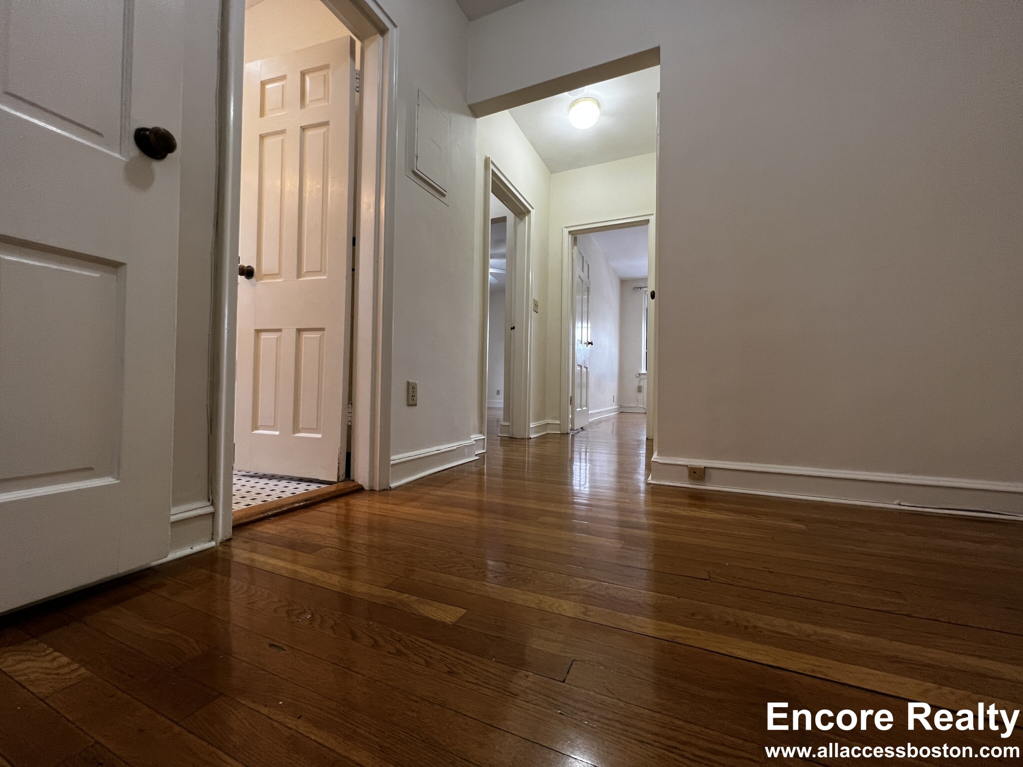 91 Longwood Ave, Coolidge Corner