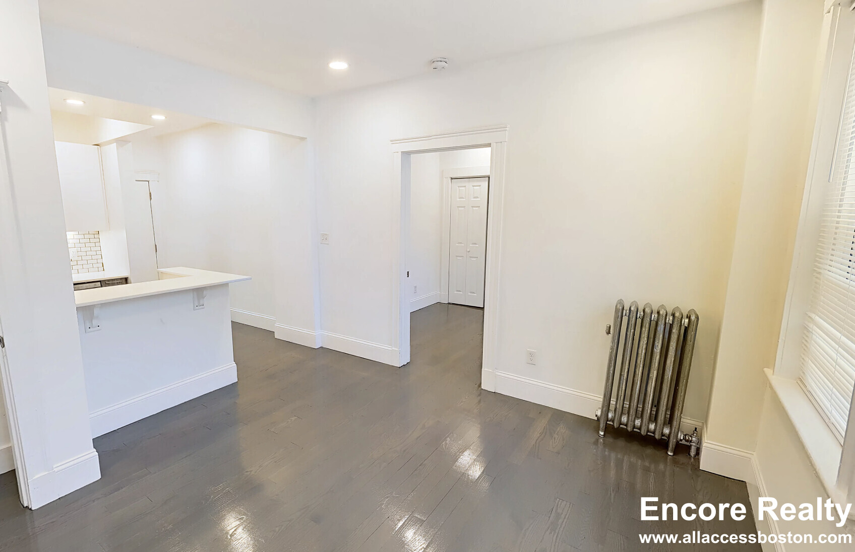 51 Queensberry St, Fenway