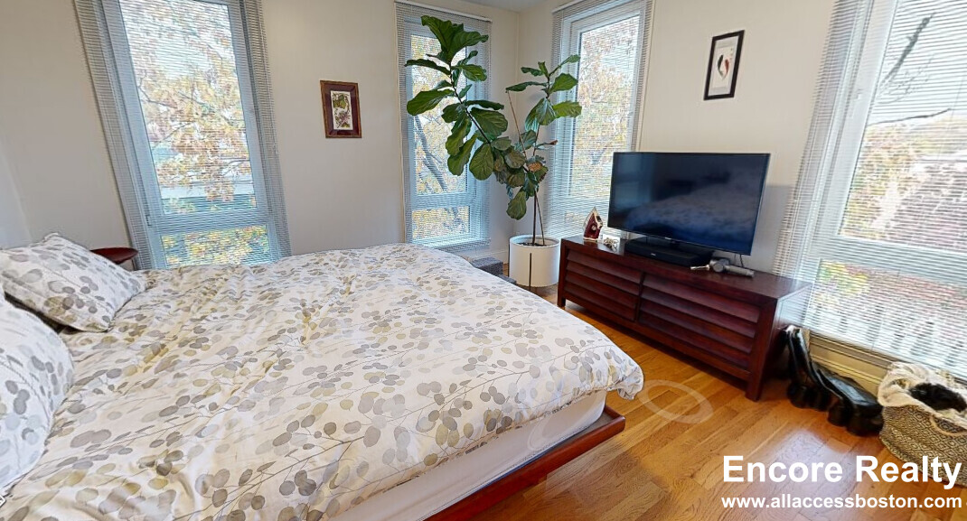 168 Hampshire St, Inman Square