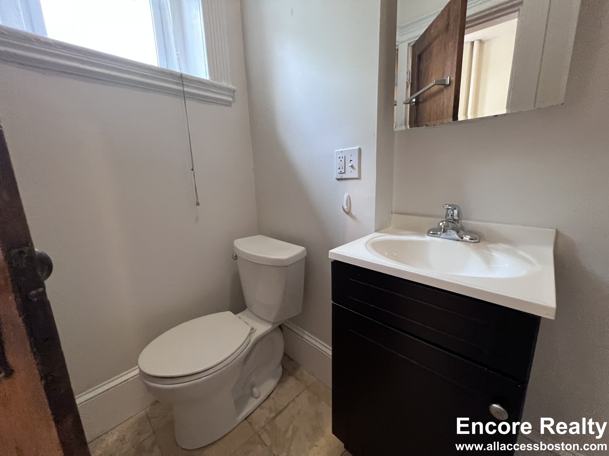 38 Hemenway St, Fenway