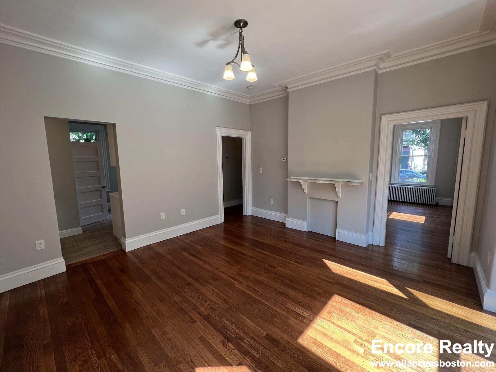 13 Pleasant St, Central Square