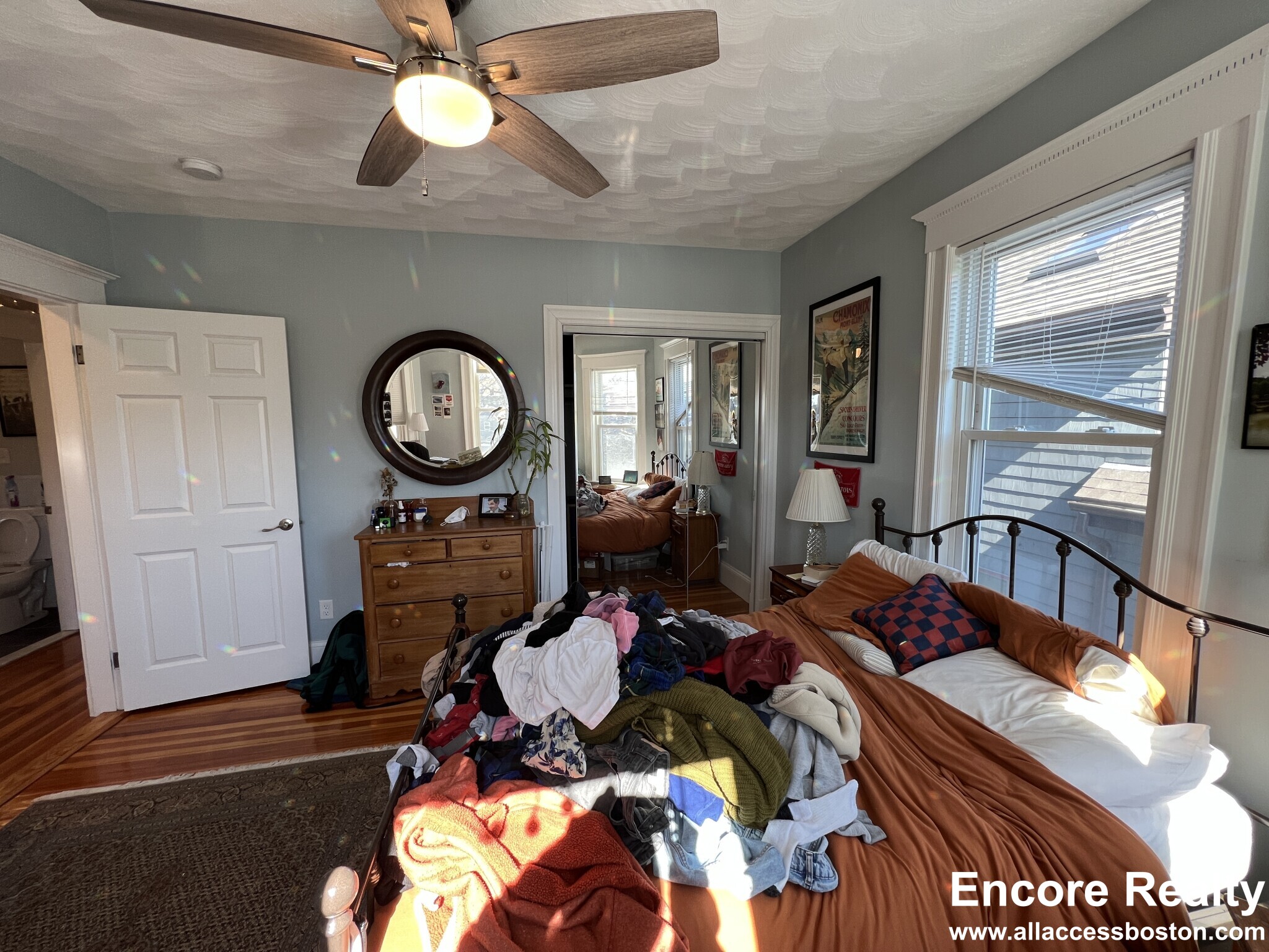 305 Highland Ave, Powder House Square