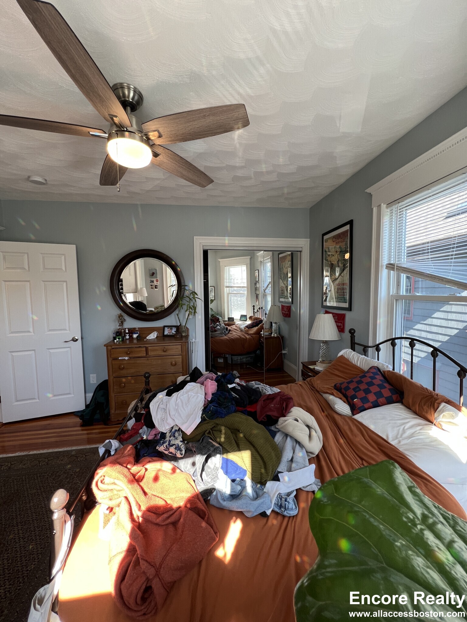 305 Highland Ave, Powder House Square