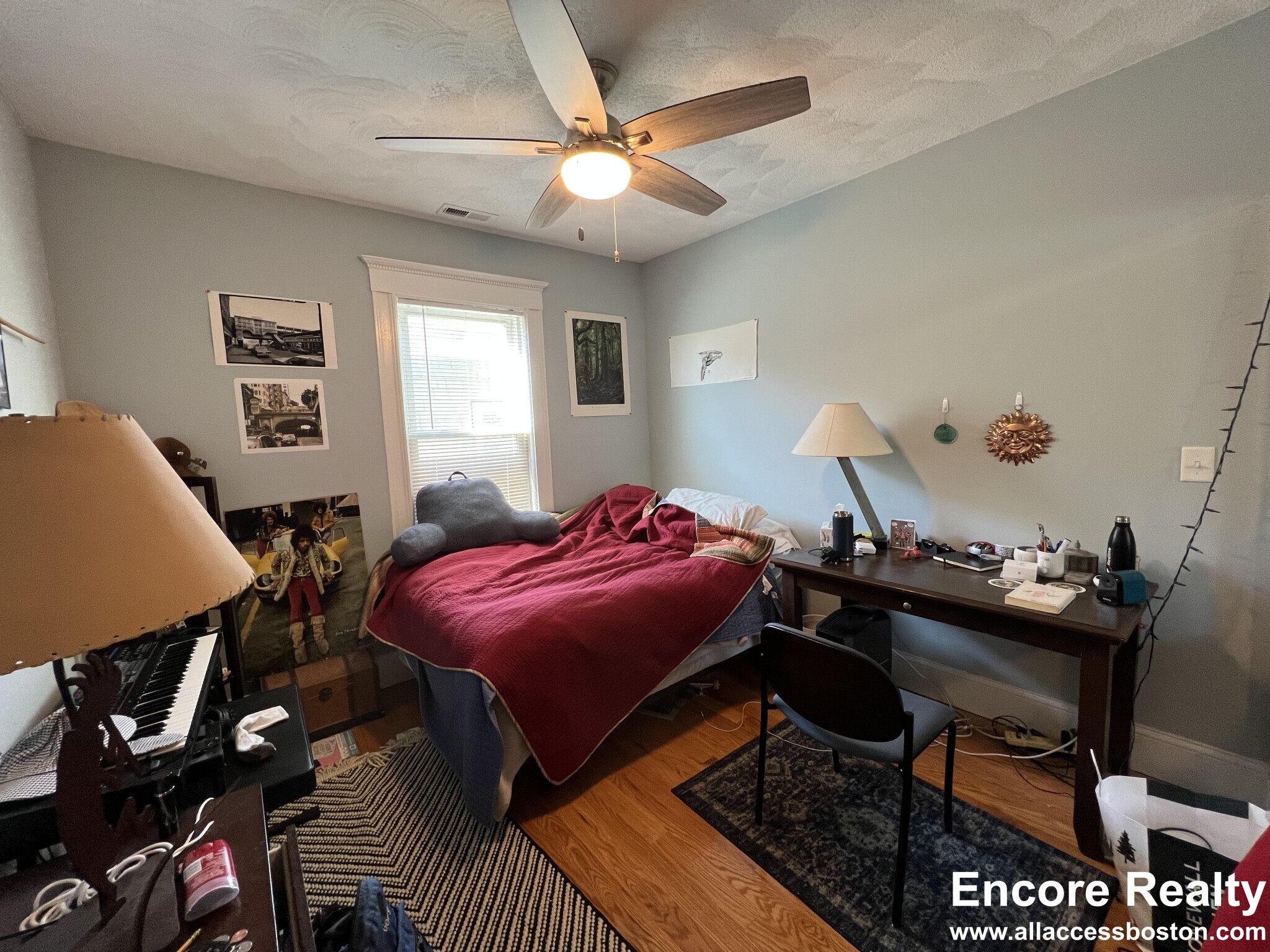 305 Highland Ave, Powder House Square