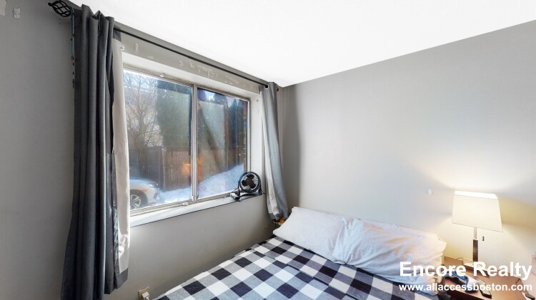 14 Murdock St, Powder House Square