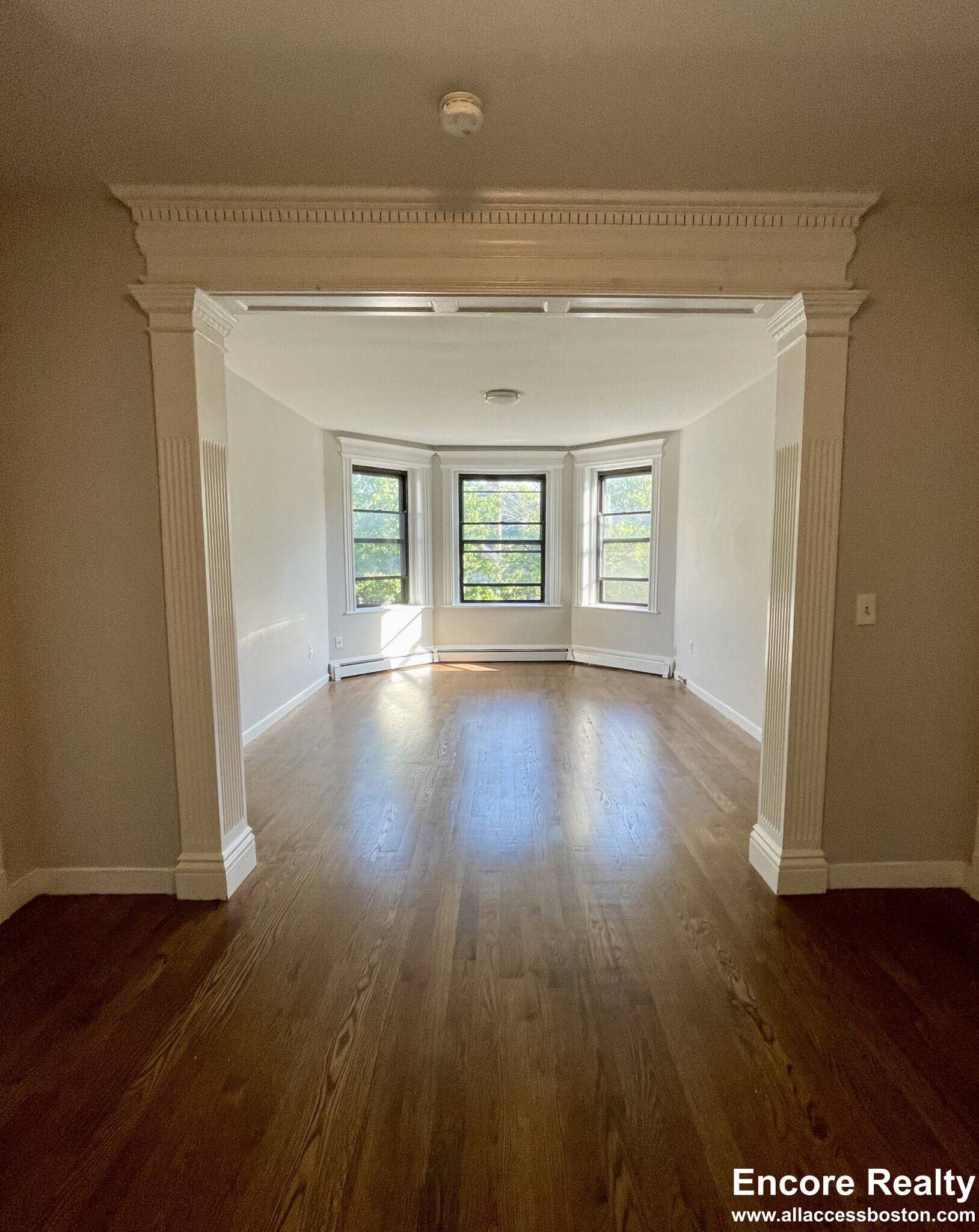 11 Stearns Rd, Coolidge Corner