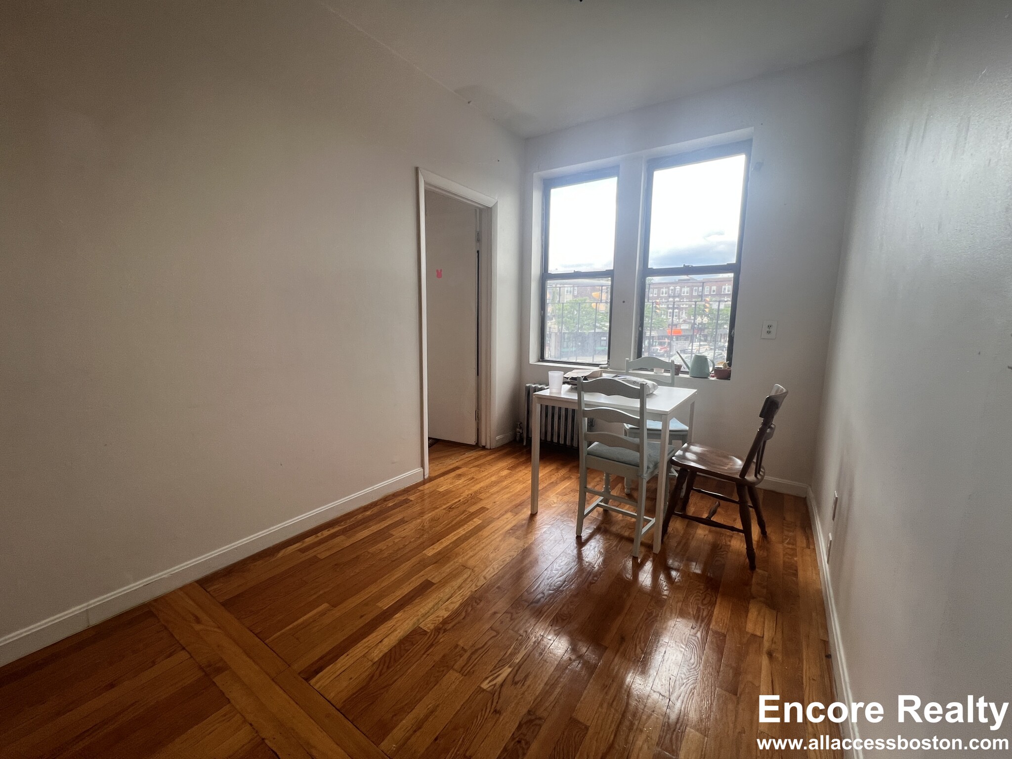 153 Brighton Ave, Allston