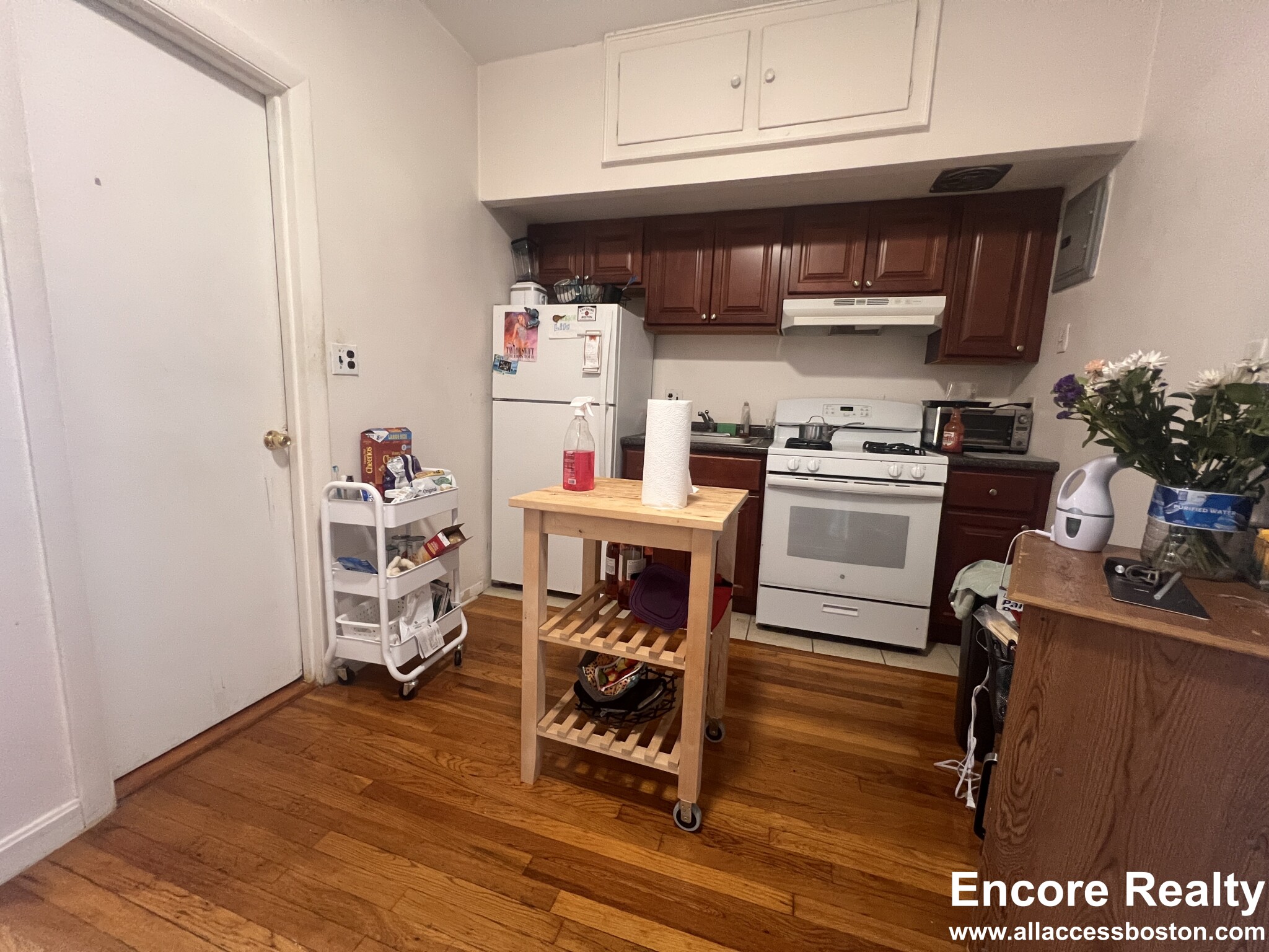 153 Brighton Ave, Allston