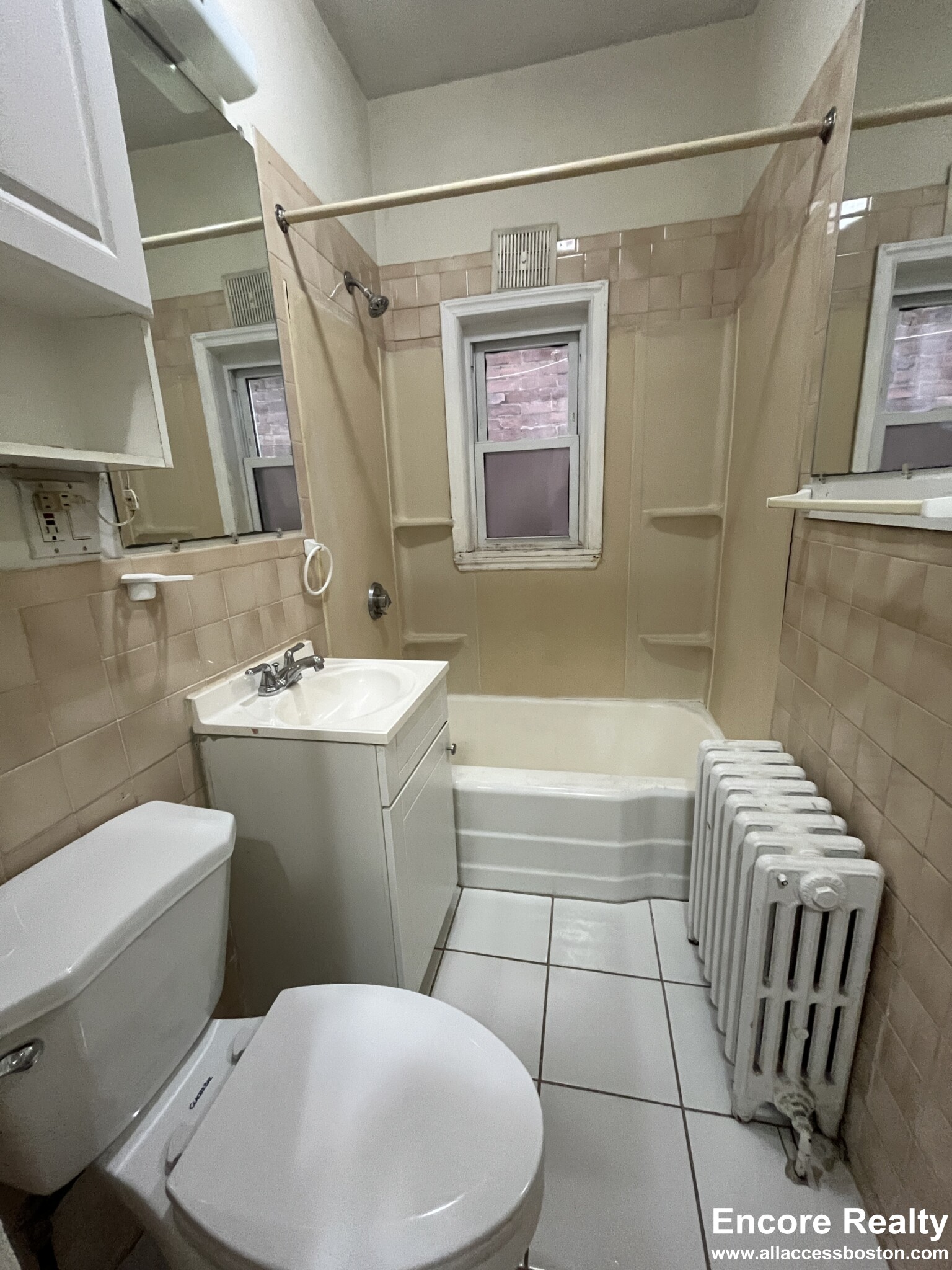 35 A Harvard St, Central Village