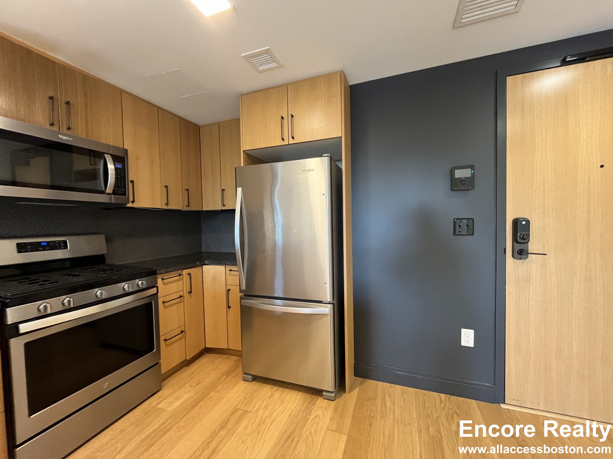 83 Gardner St, Allston